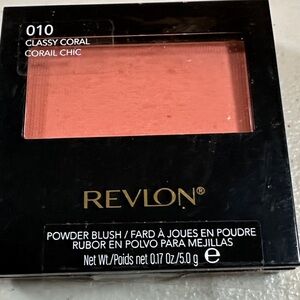 Revlon Coral Chic Powder Blush